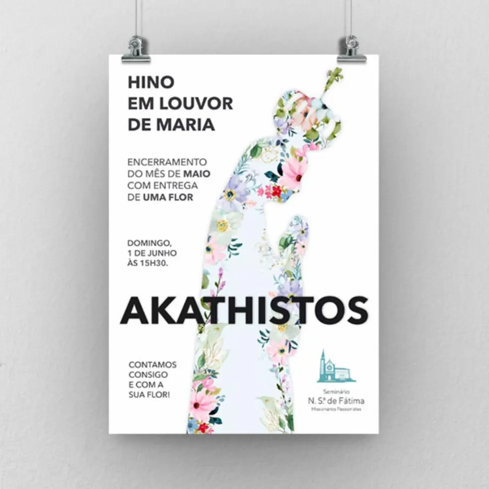 Cartaz do evento Akathistos no Seminário Nossa Senhora de Fátima, com ilustração floral da Virgem Maria, anunciando o encerramento do mês de maio com hino em louvor de Maria e entrega de uma flor, no dia 1 de junho às 15h30.